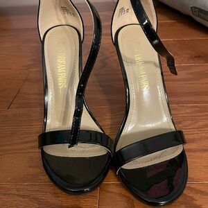 Dream Pairs Glossy Black Heels